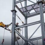 Puerto Quequén avanza en la modernización de su señalización marítima con la nueva baliza de enfilamiento